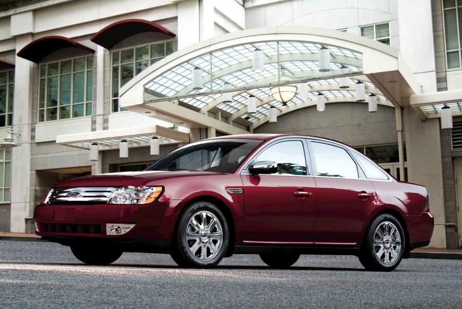  Ford Taurus 2008 года  (фото 51 из 57)